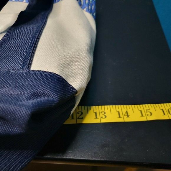 Vineyard Vines Marthas Vineyard Nautical Theme Medium Canvas Tote - Picture 7 of 7